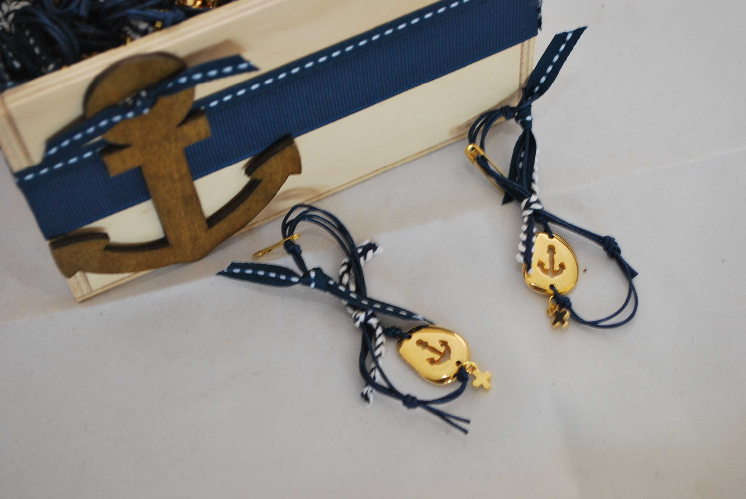 Μαρτυρικό άγκυρα - θαλασσινό θέμα σε μπλέ σκούρες αποχρώσεις