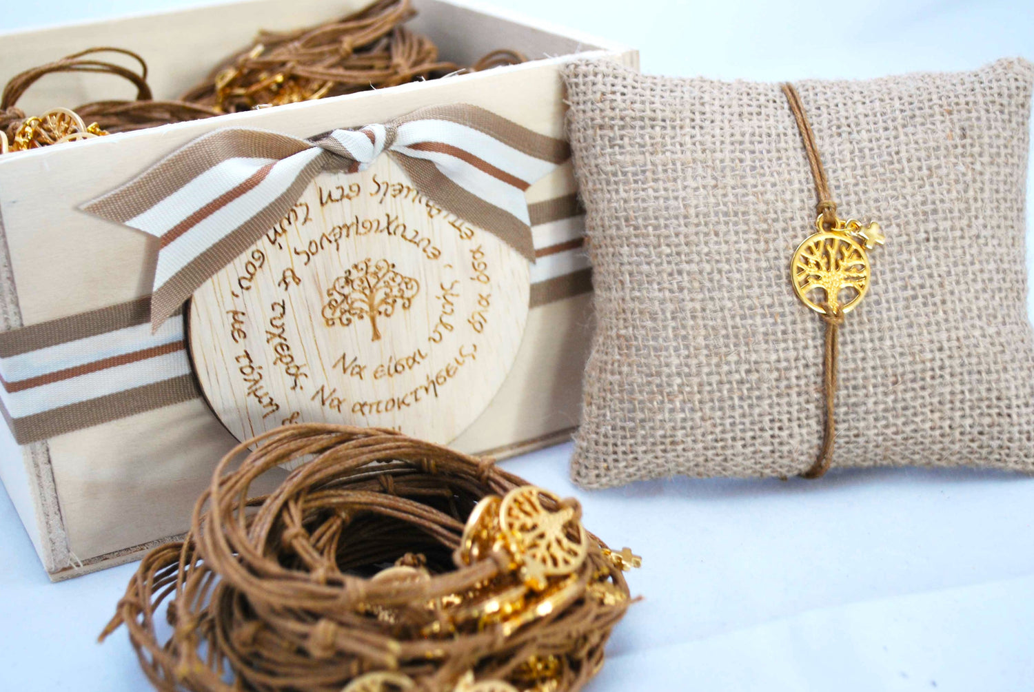 Μαρτυρικό Δέντρο Ζωής με Χρυσό Στοιχείο και Minimal Σταυρό