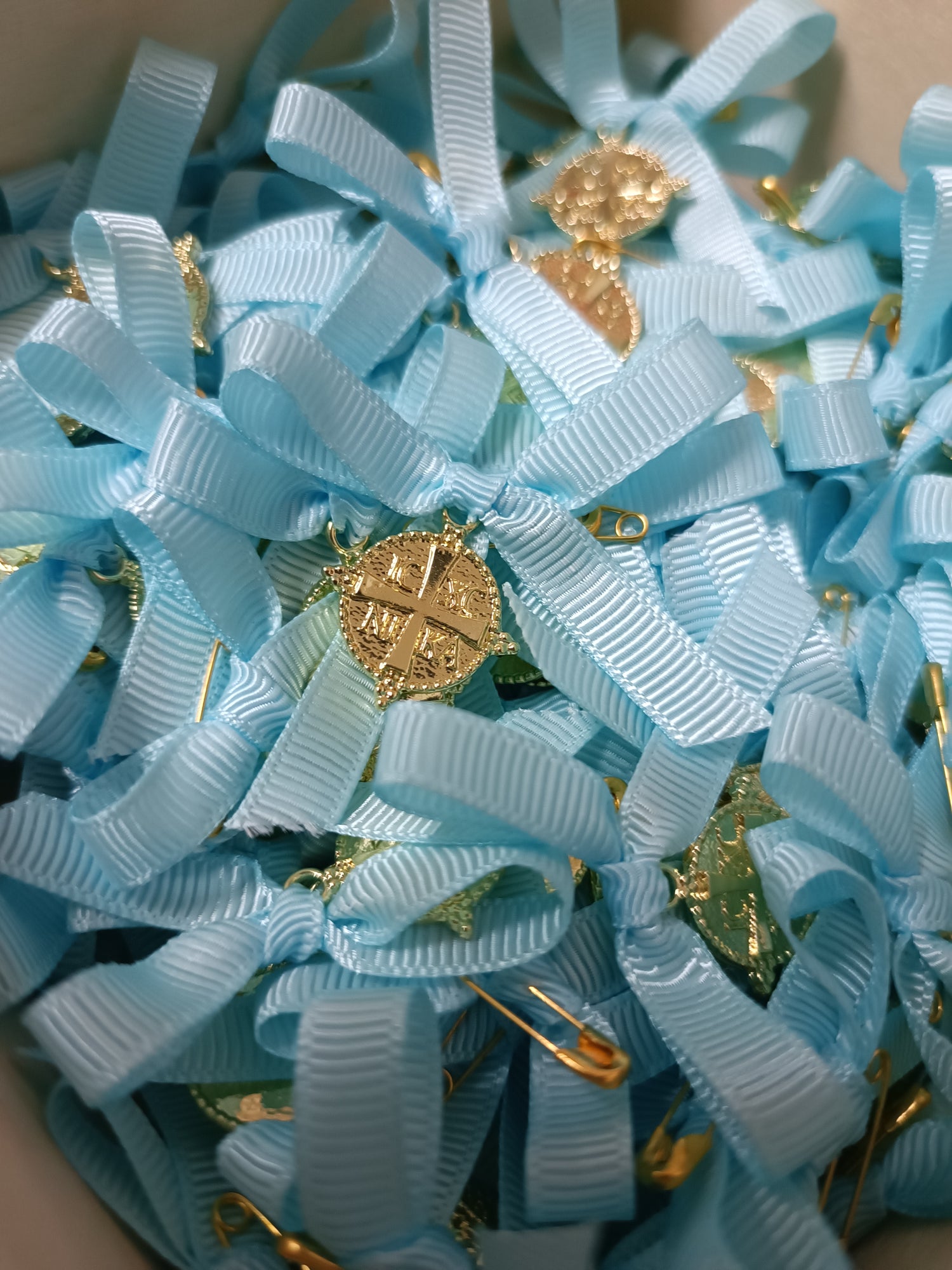 Μαρτυρικό παραμάνα ΑγιοΚωνστάντινο με κορδέλα επιλογής σας