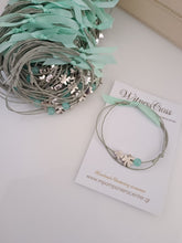 Μαρτυρικό βραχιόλι με τριφύλλι & μεταλλικό σταυρό σε αποχρώσεις του γκρί - βεραμάν