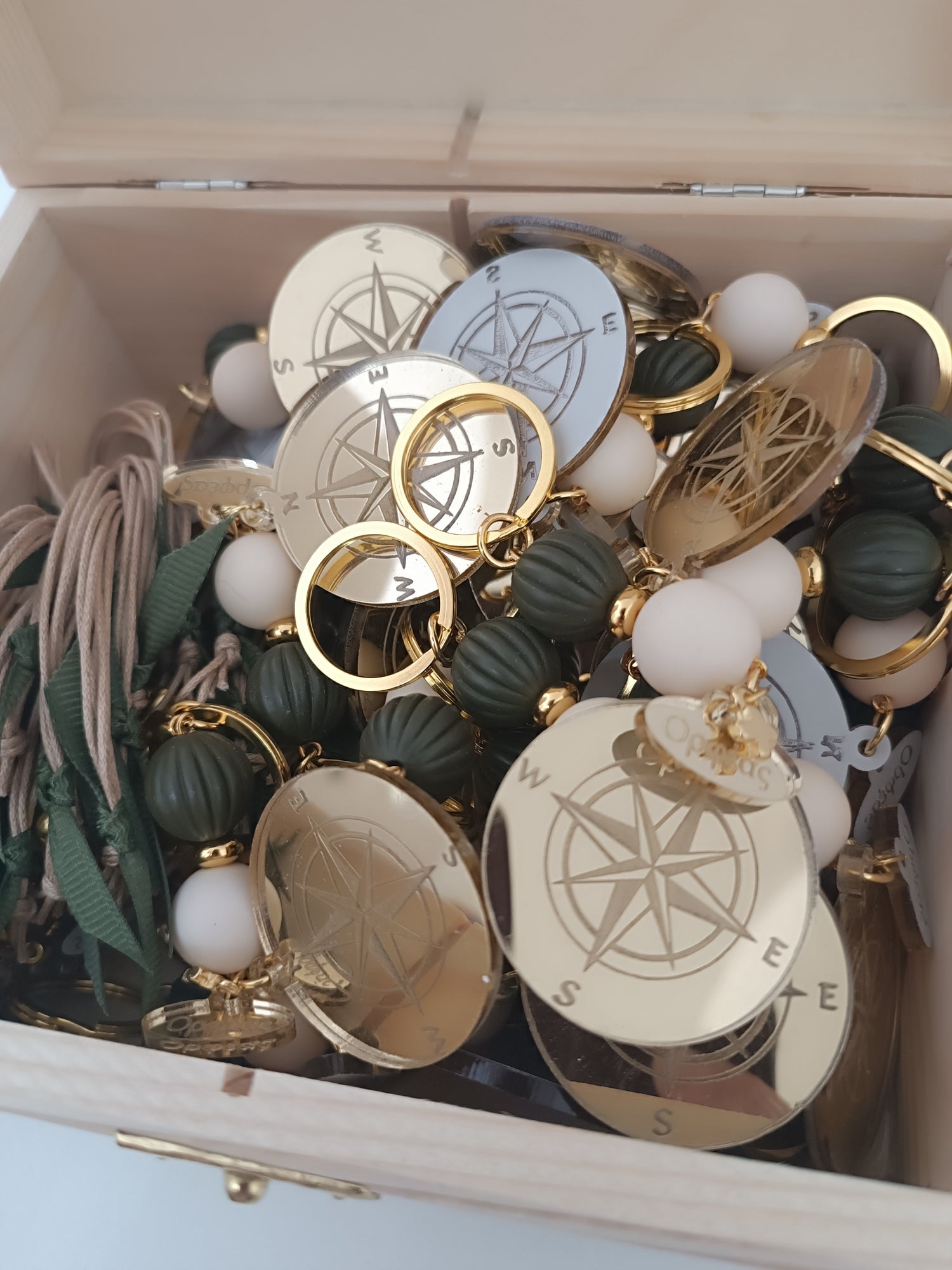 Μαρτυρικό πυξίδα μπρελόκ Plexiglass - επιλογή το όνομα του παιδιού