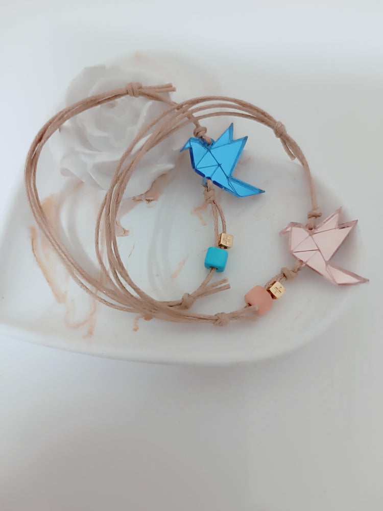 Μαρτυρικό Origami βραχιόλι πουλάκι σε μπλε και σάπιο μήλο -