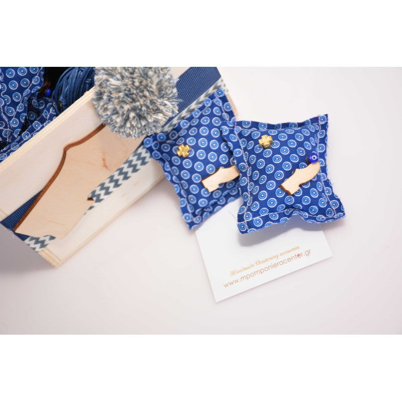 Μαρτυρικό φυλαχτό τσαρούχι με εντυπωσιακό σταυρό & ματάκι