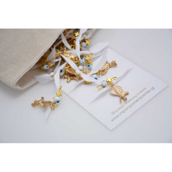 Μαρτυρικό καρφίτσα πέτου με αετό , ματάκι , και σταυρό μεταλλικό με λευκή κορδέλα και χρυσά στοιχεία