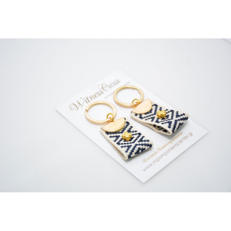 Μαρτυρικό μπρελόκ boho style με ιδιαίτερο εκρού - black σχέδιο Vintage και σταυρό