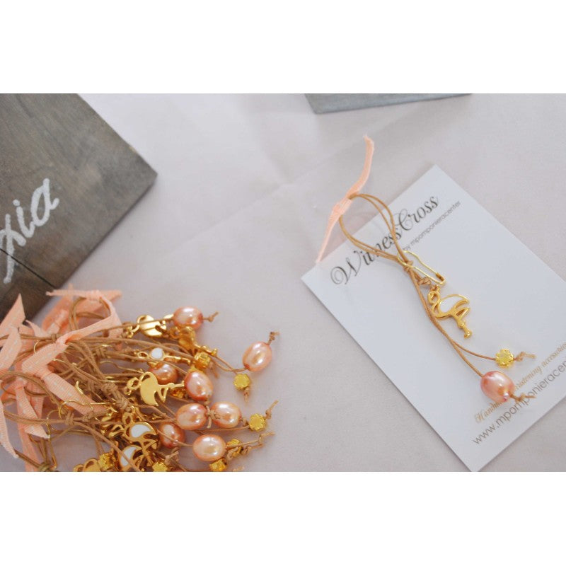 Μαρτυρικό με φλαμίνγκο και σταυρό μεταλλικό