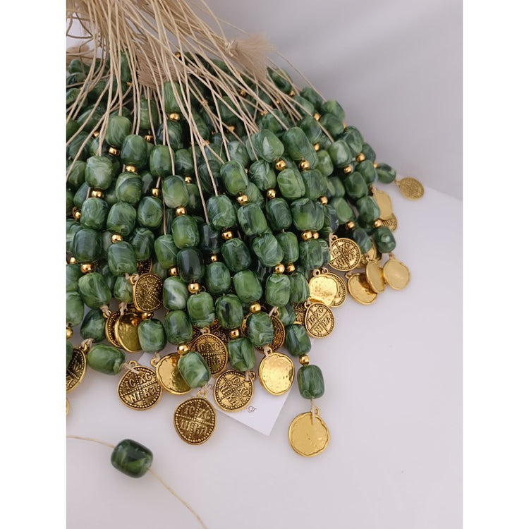 Μαρτυρικό μπεγλέρι ΑγιοΚωνσταντινάτο με χάντρες σε πράσινο ζούγκλας