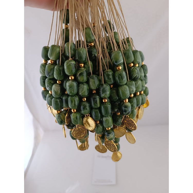 Μαρτυρικό μπεγλέρι ΑγιοΚωνσταντινάτο με χάντρες σε πράσινο ζούγκλας