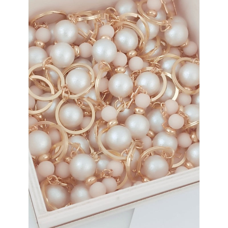 Μαρτυρικό μπρελόκ με ιδιαίτερες χάντρες περλέ και μπεζ - σταυρό χρυσό κρεμαστό