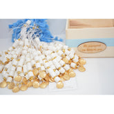 Μαρτυρικό μπεγλέρι ΑγιοΚωνσταντινάτο με χαντρούλες λευκό και φούντα γαλάζια