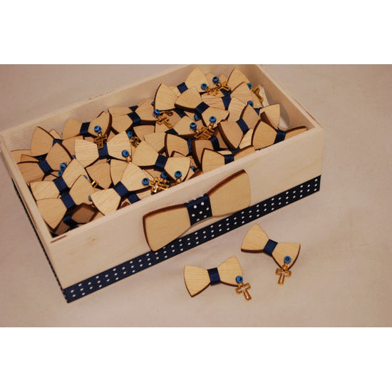 Μαρτυρικό παπιγιόν για το μπέτι με χρώμα της επιλογής σας
με σταυρό χρυσό και ματάκι.