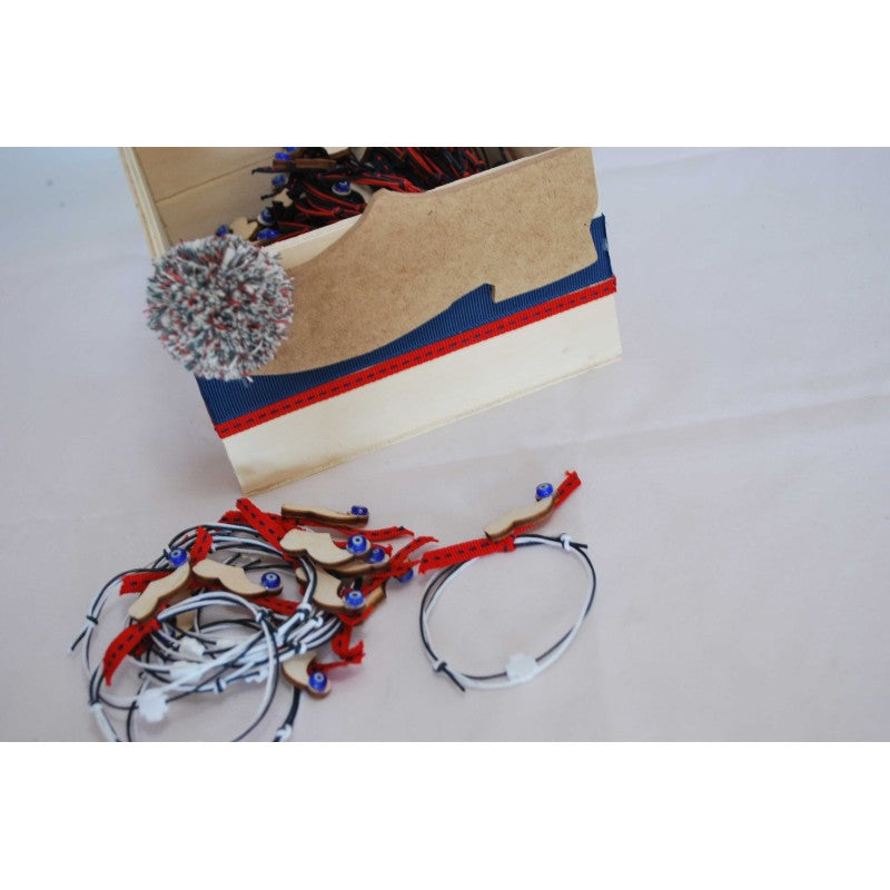 Μαρτυρικό βραχιόλι τσαρούχι με σταυρό λευκό & μπλέ σκούρο μάτι