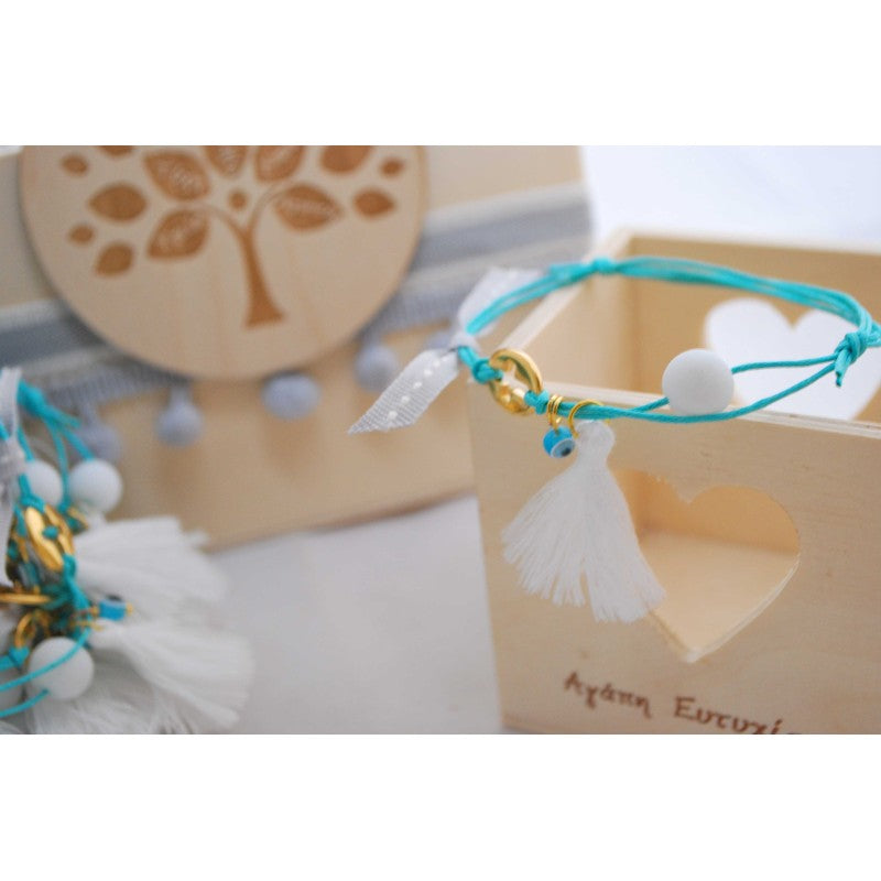 Μαρτυρικό βραχιόλι τυρκουάζ με ιδιαίτερο σταυρό , ματάκι φούντα & χάντρα λευκή