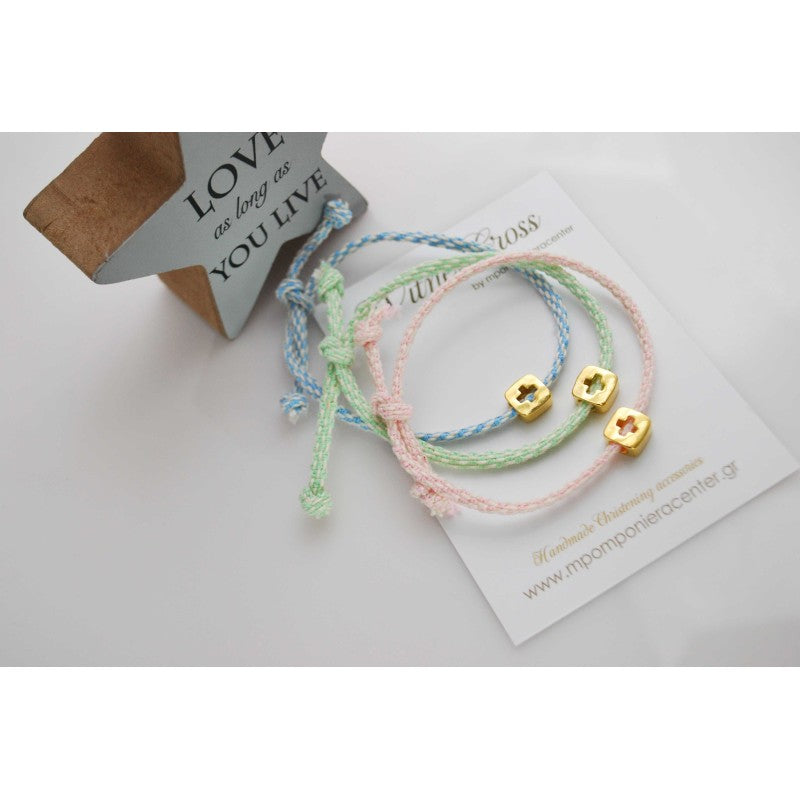 Μαρτυρικό βραχιόλι με ιδιαίτερο περαστό σταυρό σε τρείς αποχρώσεις